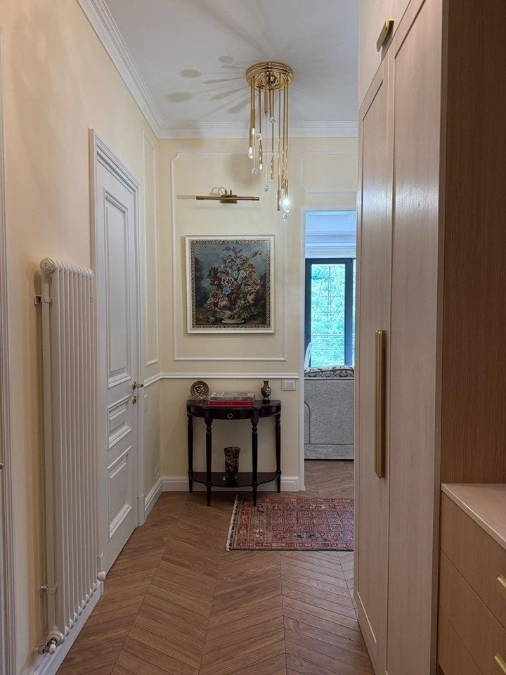 8-комнатный пентхаус · 190.5 м²