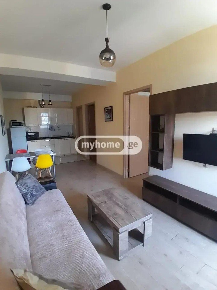 3-комнатная квартира · 70 м²