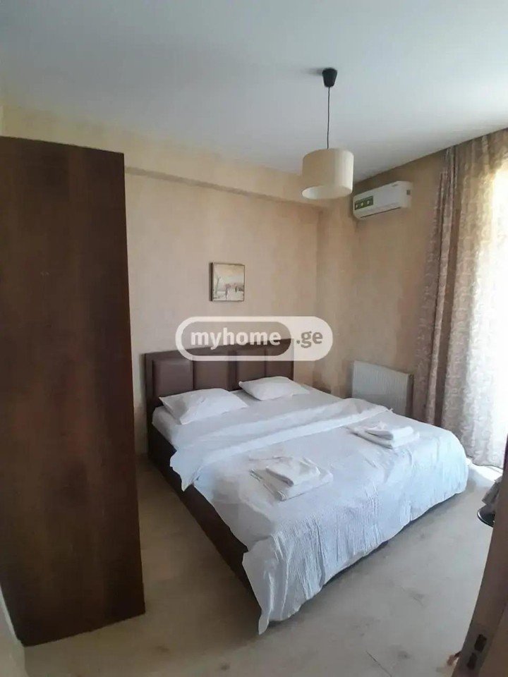 3-комнатная квартира · 70 м²