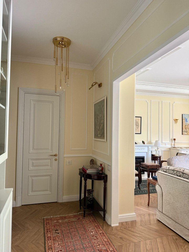 8-комнатный пентхаус · 190.5 м²